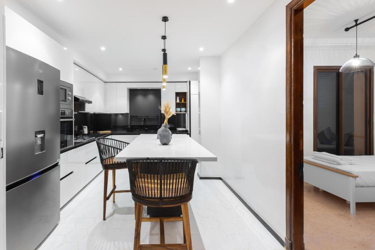 Hidden Gem With Self Check-in - Pool & Gym - M6 Blvd *